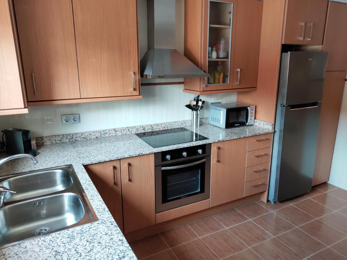 Apartamento Plaza De La Iglesia Deltebre Bagian luar foto